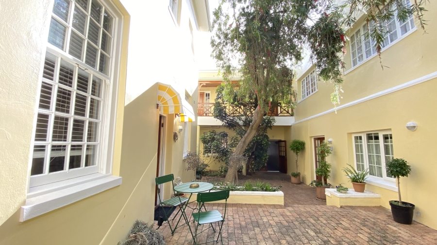 2 Bedroom Property for Sale in Simons Town Western Cape